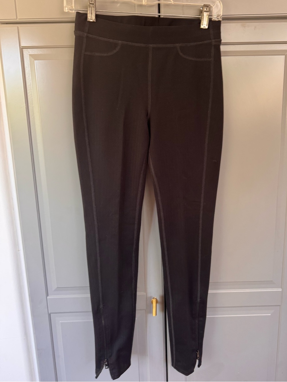 Rag & Bone leggings
Sz M